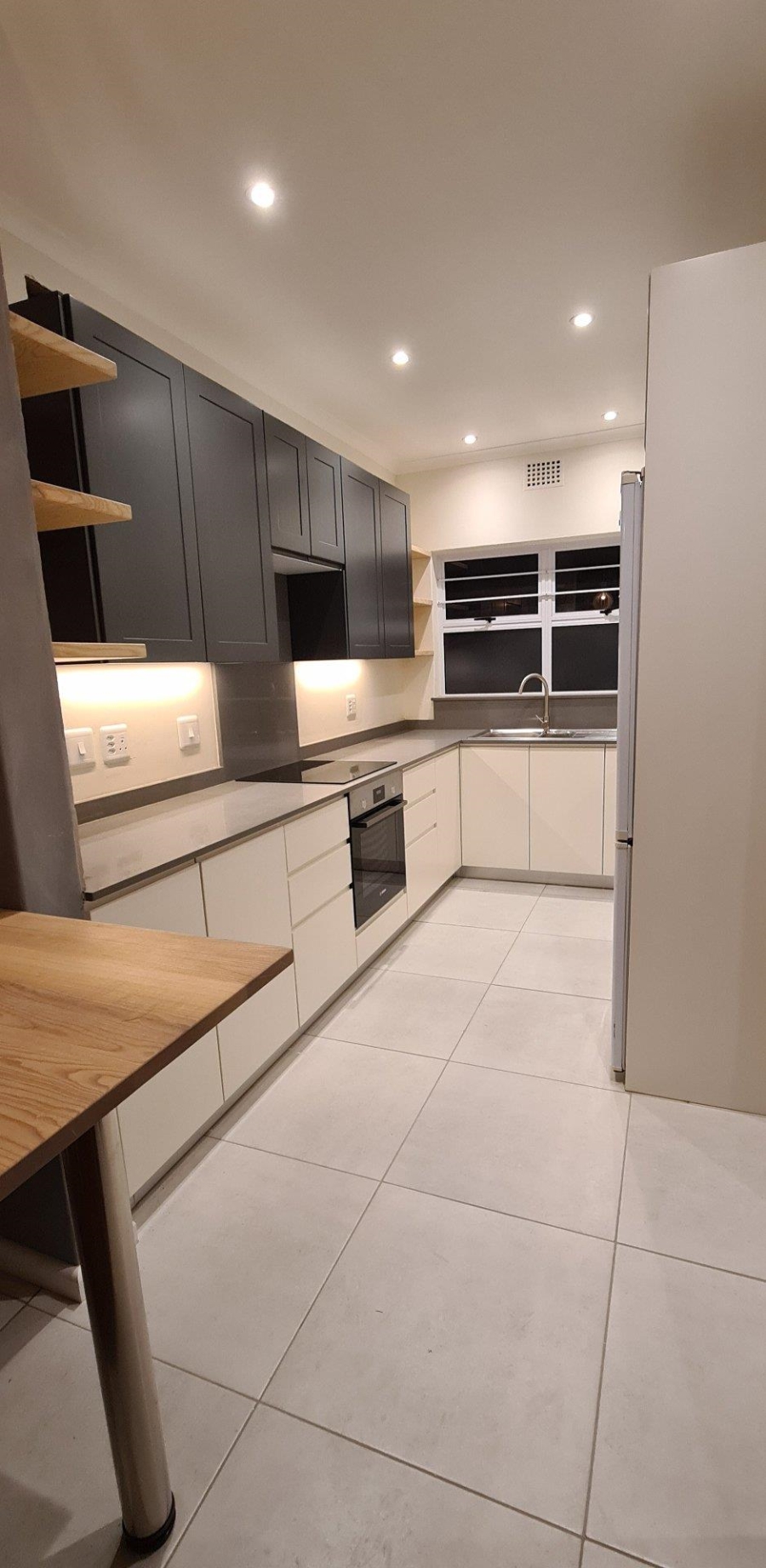 2 Bedroom Property for Sale in Kenilworth Western Cape